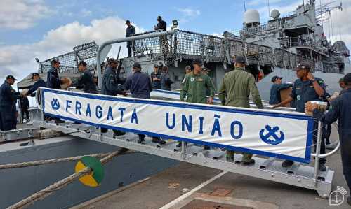 Marinha levará mais 39 toneladas de donativos ao Rio Grande do Sul